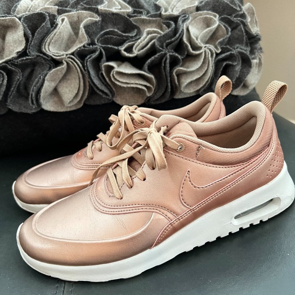 Nike Air Max Thea Metallic Rose Gold